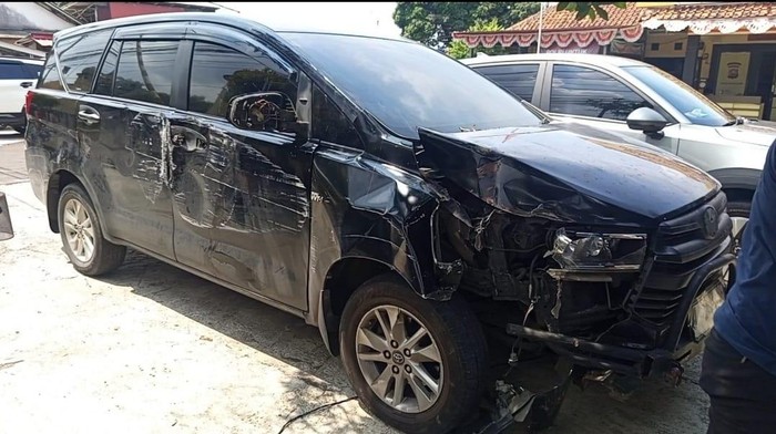 Jumlah Korban Tewas Kecelakaan Mobil Pejabat di Banten Bertambah Jadi Dua Orang