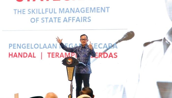 Pemerintah Tekankan Kolaborasi Pusat dan Daerah Hadapi Inflasi serta Kemiskinan