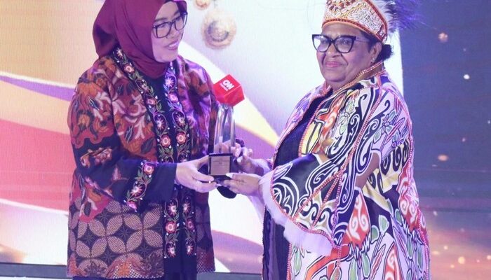 Ribka Haluk Ajak Perempuan Indonesia Lebih Aktif Berkontribusi untuk Bangsa